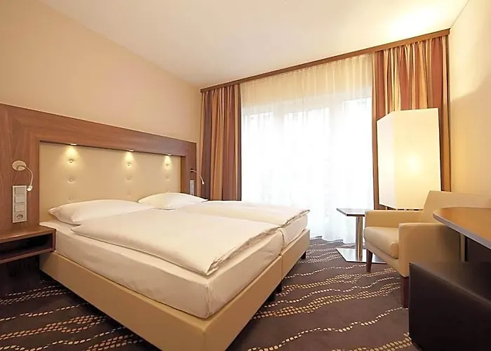 Hotel Heikotel - Am Stadtpark 3*